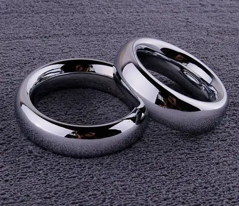 Vòng hợp kim đeo dương vật